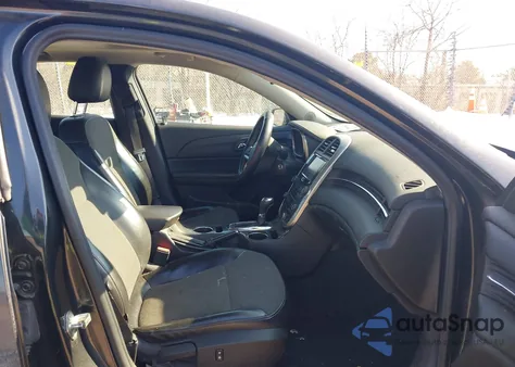 2014 Chevrolet Malibu 1Lt z USA, uszkodzony, nr VIN 1G11C5SL6EF152975